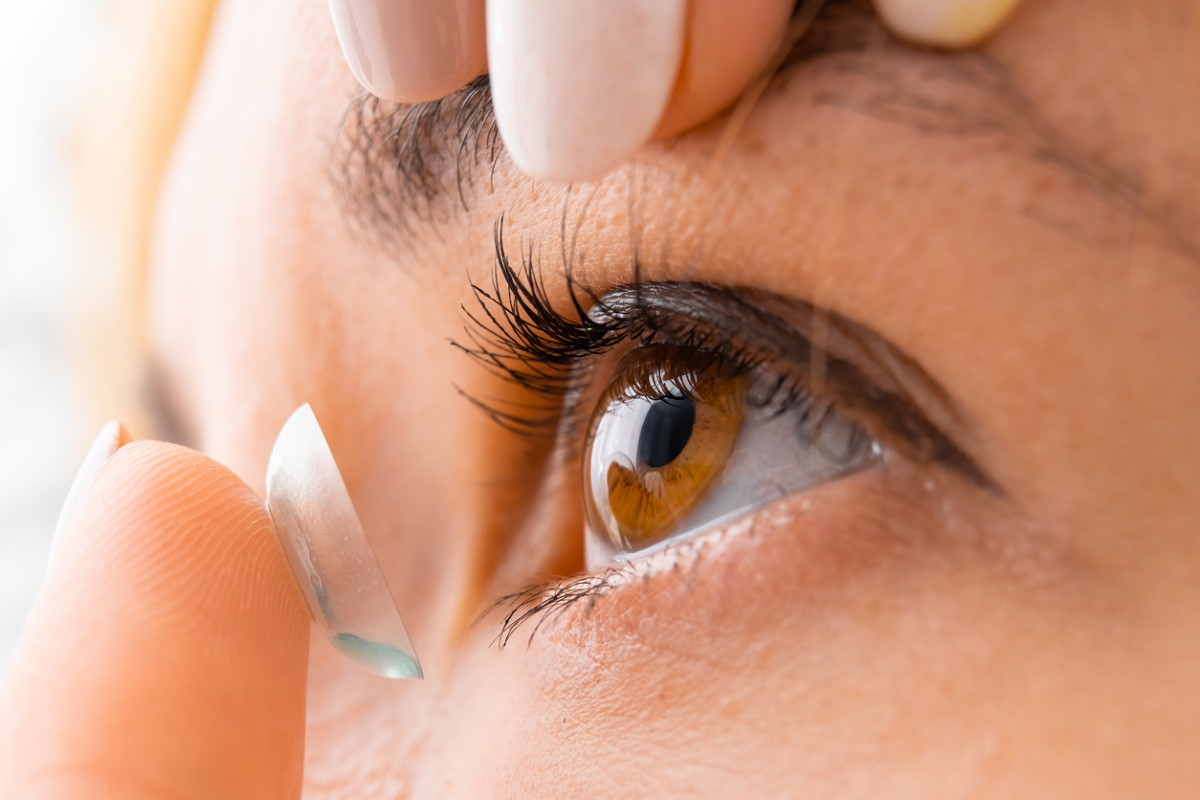 concept for risks associated with contact lenses